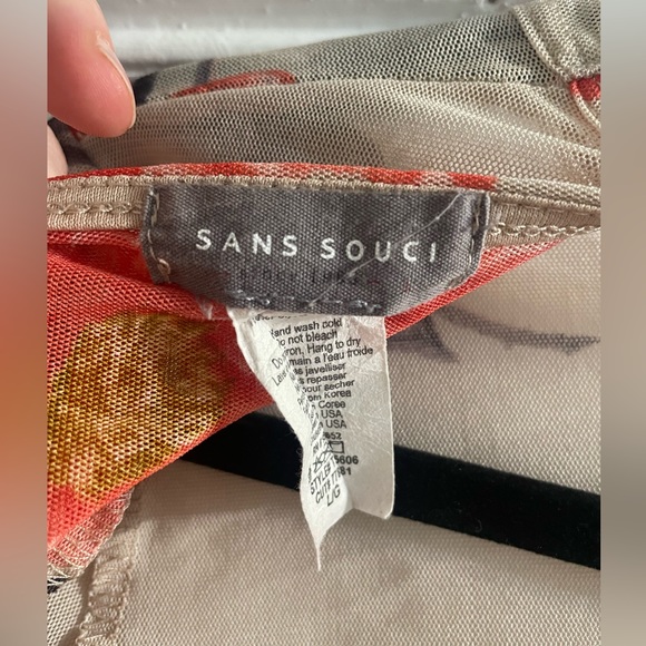 Sheer Floral Bodysuit - Picture 6 of 7